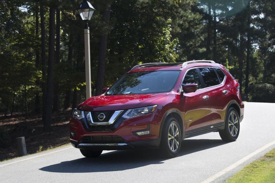  Nissan Rogue Hybrid 2016 года  (фото 13 из 36)